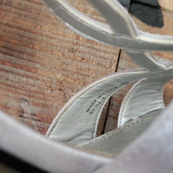 Mia Silver Dress Heels Size 7 Leather sole - Picture 3 of 6